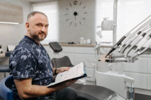 Why Doctors Are Rethinking How They Assess Weight in Aging HIV Patients